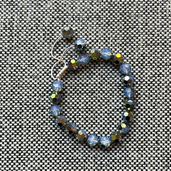 🌙 Y2K Vintage Circa 2006 Iridescent Beaded Tie String Bracelet ✨ - Picture 15 of 17
